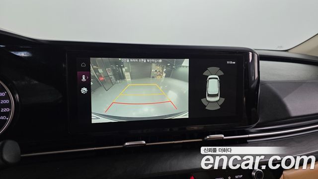 Kia Canival 2021 — photo 22