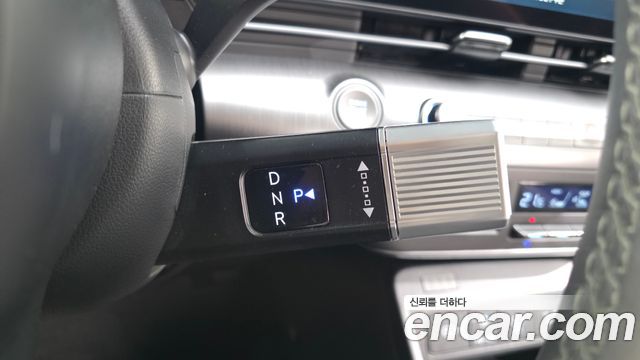 Hyundai Kona 2023 — photo 12