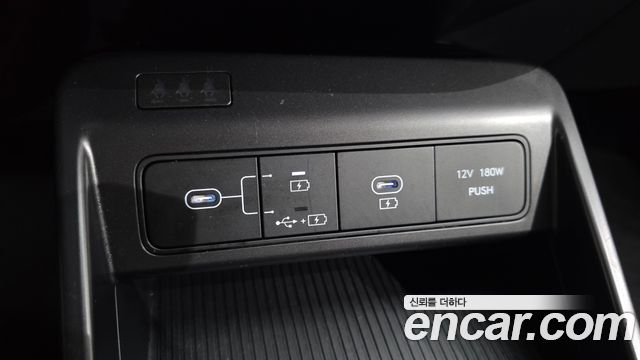 Hyundai Kona 2023 — photo 19