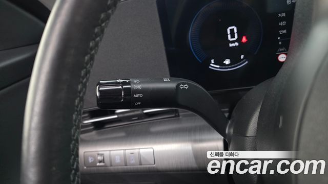 Hyundai Kona 2023 — photo 29