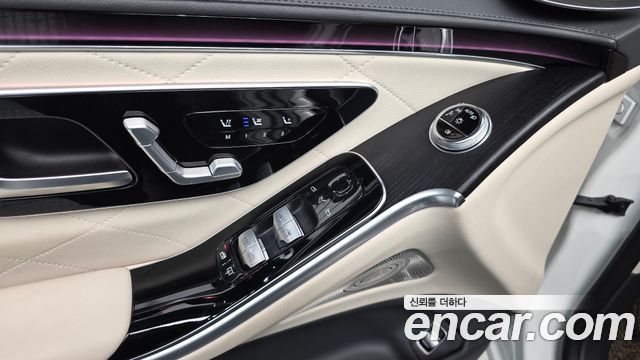 Mercedes-Benz S-Class 2023 — photo 29