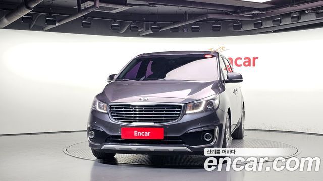 Kia Canival 2015 — photo 3