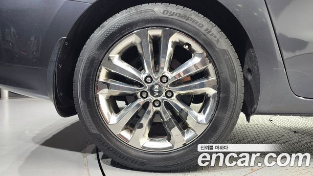 Kia Canival 2015 — photo 5