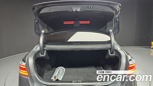 Kia K9 2016 — photo 26
