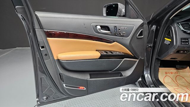 Kia K9 2016 — photo 14