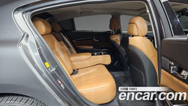 Kia K9 2016 — photo 31