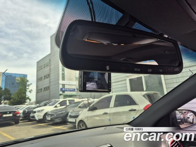 Hyundai i30 2020 — photo 10