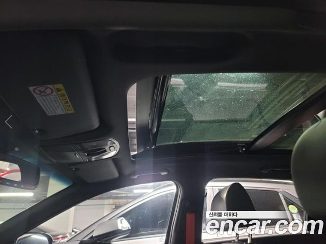 Hyundai i30 2020 — photo 16