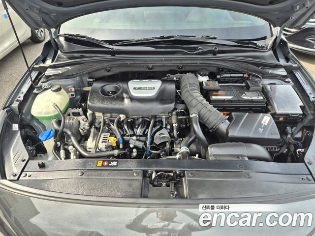 Hyundai i30 2020 — photo 19