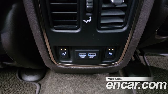 Jeep Cherokee 2018 — photo 19