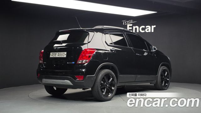 Chevrolet Korea Trax 2018 — photo 2