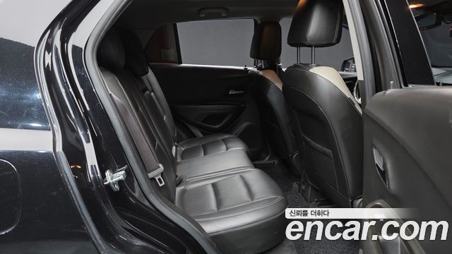 Chevrolet Korea Trax 2018 — photo 12