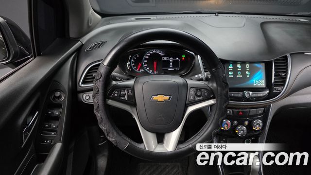 Chevrolet Korea Trax 2018 — photo 13