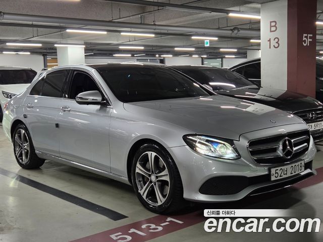 Mercedes-Benz E-Class 2017 — photo 3