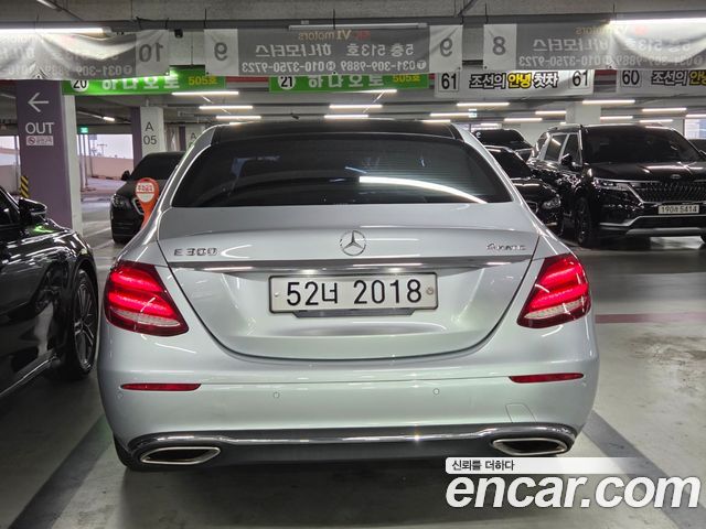 Mercedes-Benz E-Class 2017 — photo 5