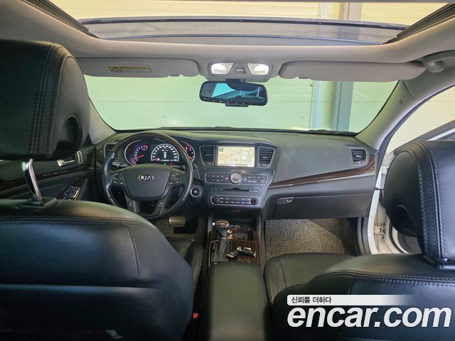 Kia K7 2015 — photo 14
