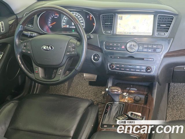 Kia K7 2015 — photo 15