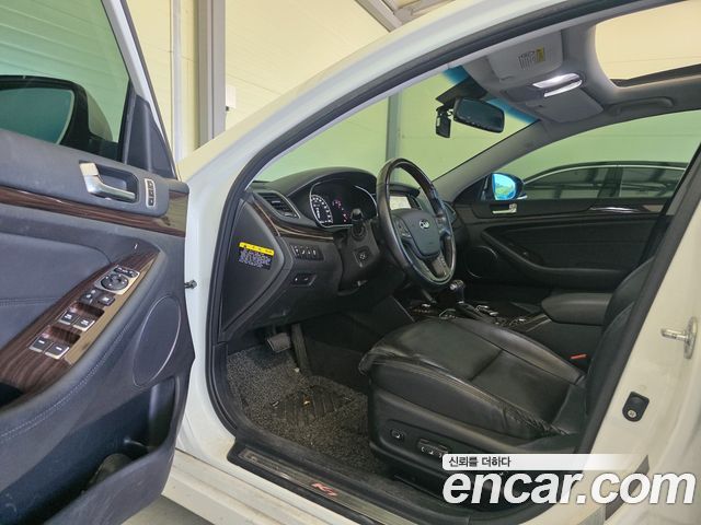 Kia K7 2015 — photo 19