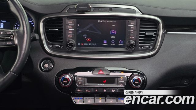 Kia Sorento 2018 — photo 12