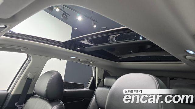 Kia Sorento 2018 — photo 16