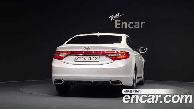 Hyundai Grandeur 2016 — photo 4