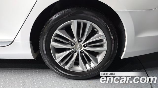 Hyundai Grandeur 2016 — photo 5