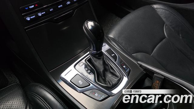 Hyundai Grandeur 2016 — photo 12