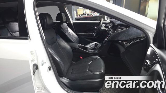 Hyundai Grandeur 2016 — photo 17