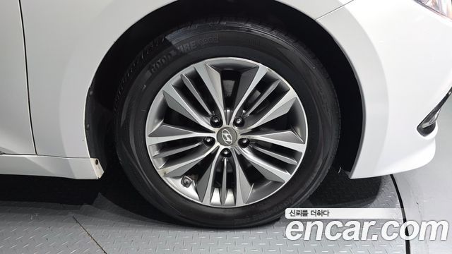 Hyundai Grandeur 2016 — photo 7