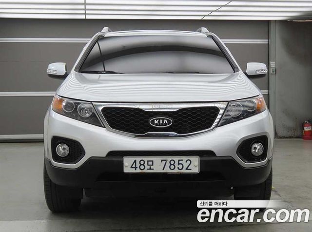 Kia Sorento 2011 — photo 2