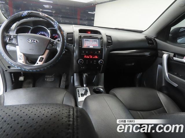 Kia Sorento 2011 — photo 7