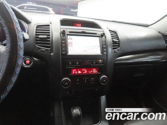 Kia Sorento 2011 — photo 10