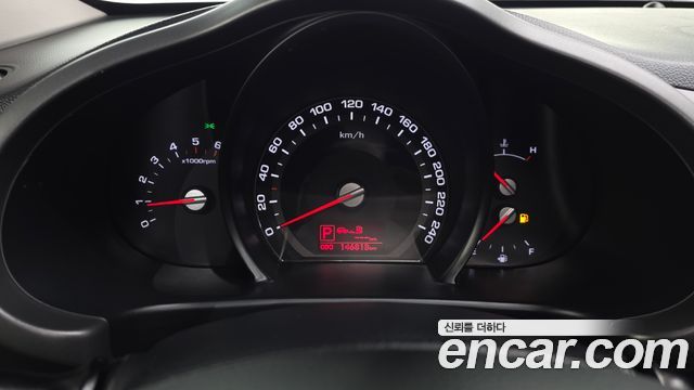 Kia Sportage 2011 — photo 11