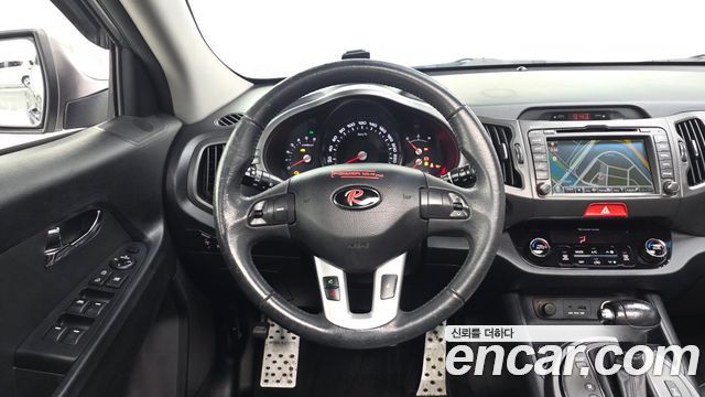 Kia Sportage 2011 — photo 18