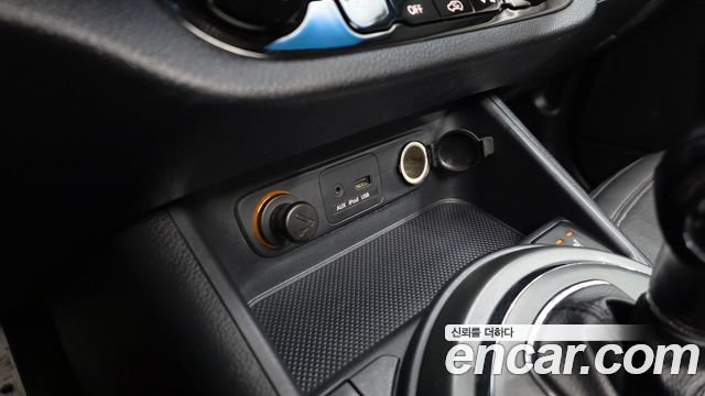 Kia Sportage 2011 — photo 28