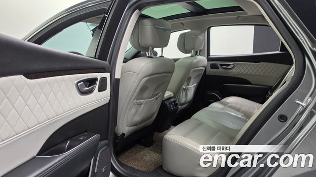 Renault Korea SM6 2016 — photo 11
