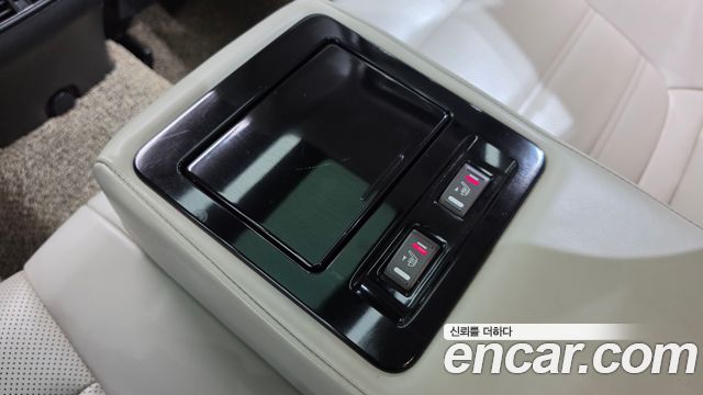 Renault Korea SM6 2016 — photo 17
