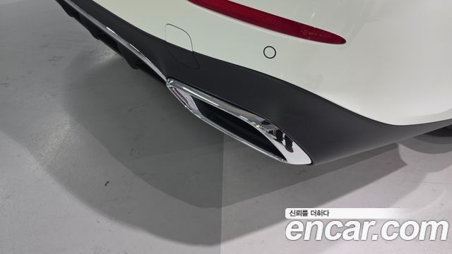 Mercedes-Benz E-Class 2026 — photo 11