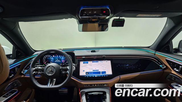 Mercedes-Benz E-Class 2026 — photo 17