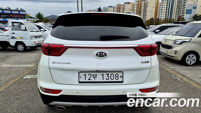 Kia Sportage 2018 — photo 4