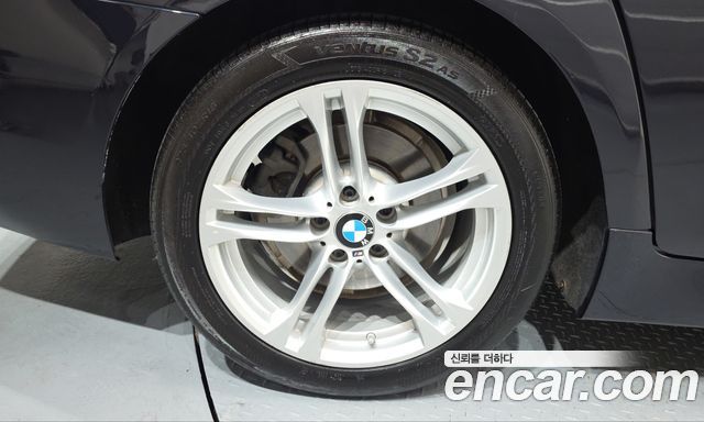 BMW 5-Series 2016 — photo 5