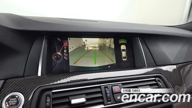 BMW 5-Series 2016 — photo 20