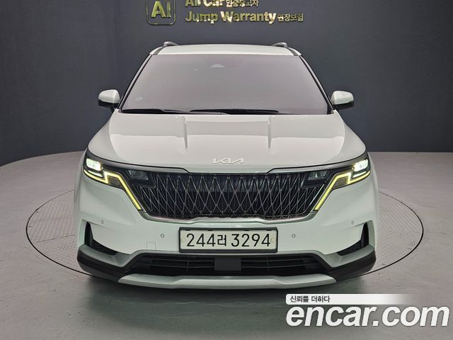 Kia Canival 2022 — photo 1