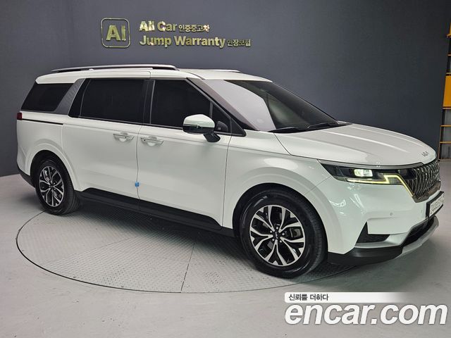 Kia Canival 2022 — photo 3
