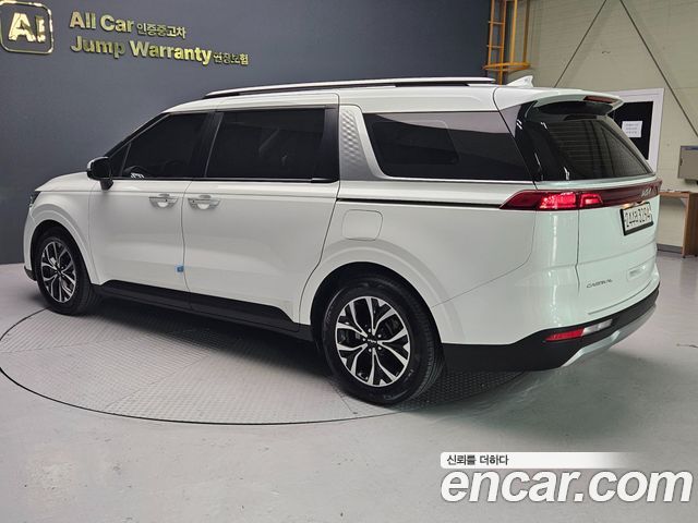Kia Canival 2022 — photo 5