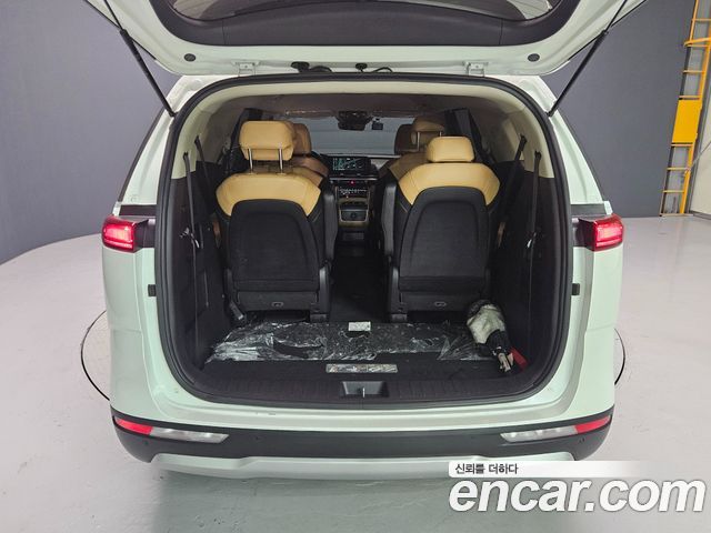 Kia Canival 2022 — photo 20
