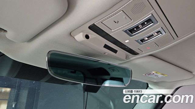 Land Rover Defender 2022 — photo 26