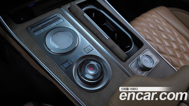 Genesis GV80 2020 — photo 9
