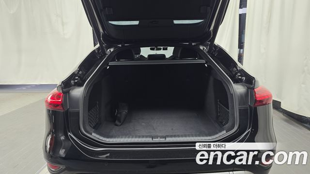 Audi A6 e-Tron 2025 — photo 24
