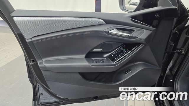 Audi A6 e-Tron 2025 — photo 14